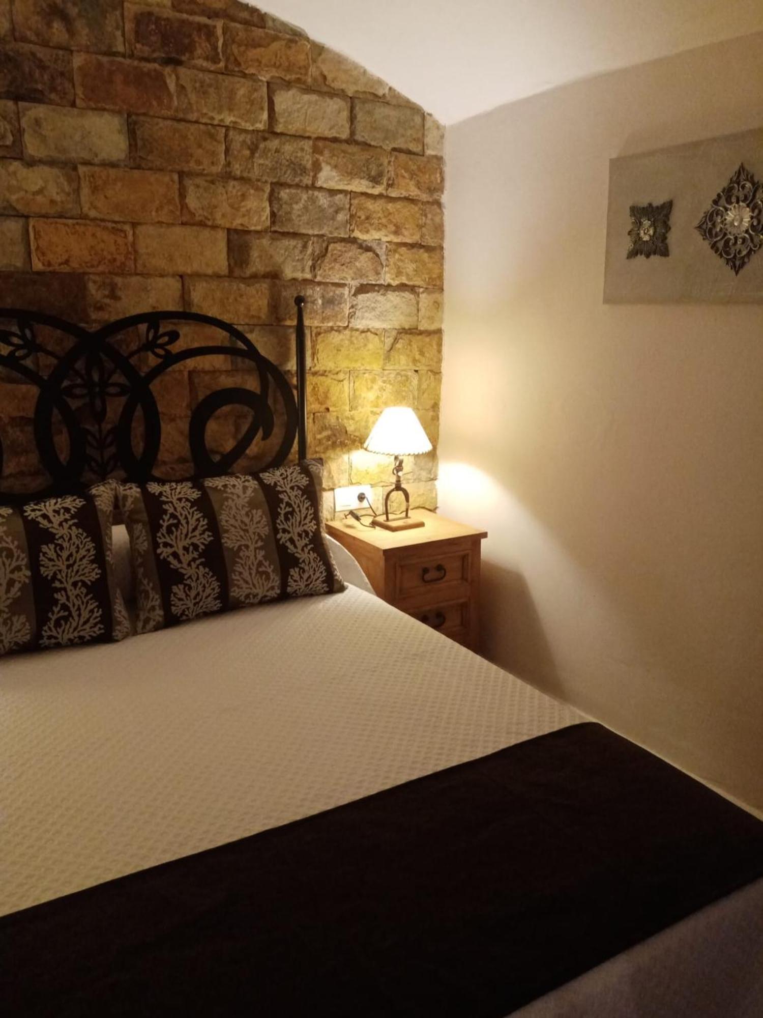 הוילה גואדיקס Casa Cueva Soledad מראה חיצוני תמונה