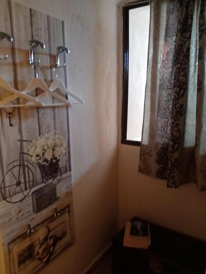 הוילה גואדיקס Casa Cueva Soledad מראה חיצוני תמונה