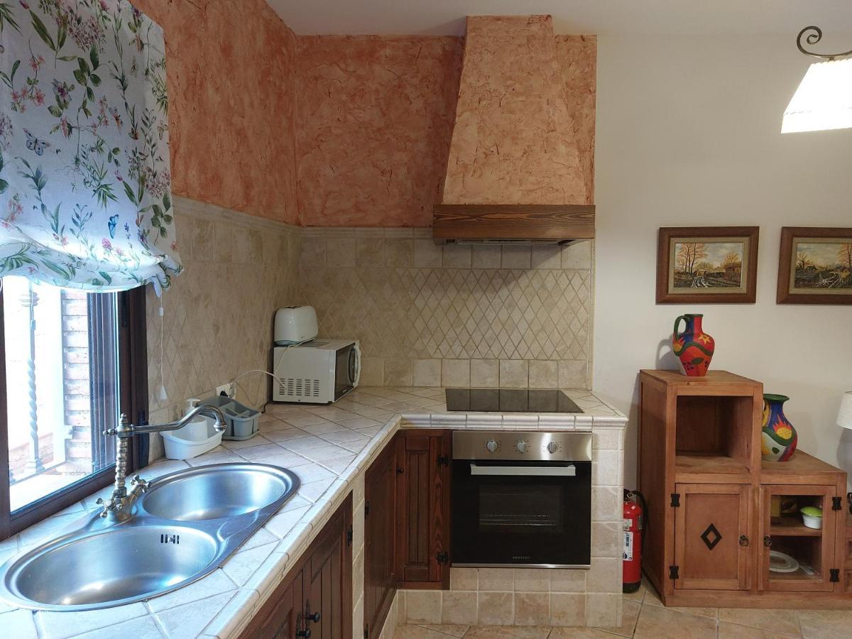 הוילה גואדיקס Casa Cueva Soledad מראה חיצוני תמונה